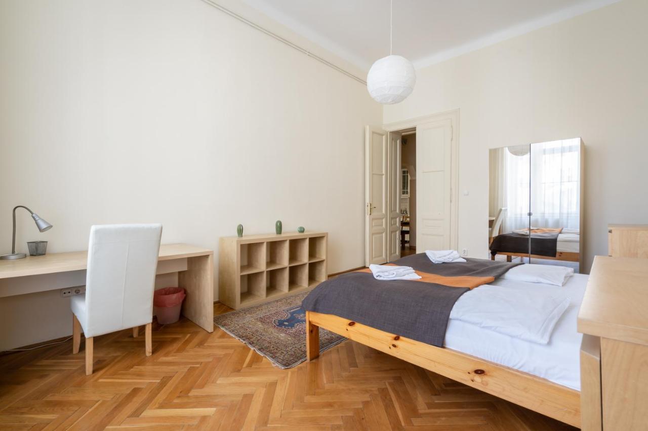 Lonyay Grand Central Budapesta Exterior foto